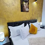 M Luxury Apartment